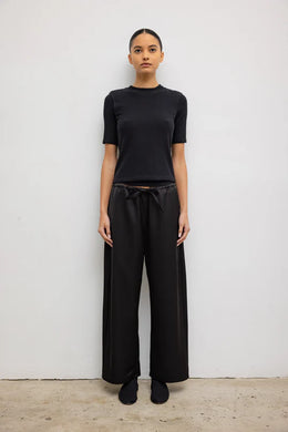 Barb Crop Drawstring Pant