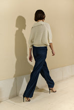 Load image into Gallery viewer, Textured Knit Vest
