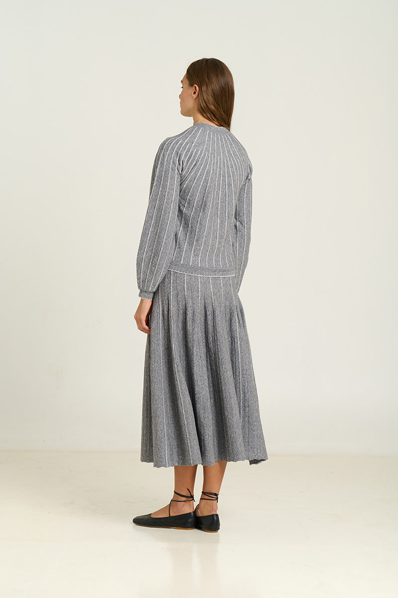 Sweater With Radial Structure