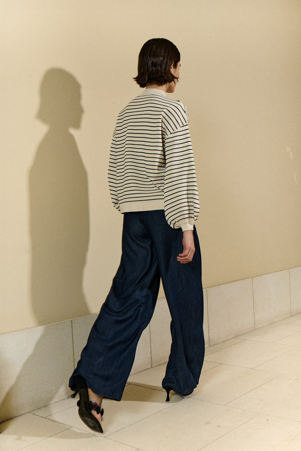 Textured Sweater With Puffed Sleeves