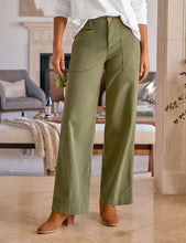 Load image into Gallery viewer, Limerick Wrap Pocket Pant
