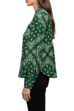 Load image into Gallery viewer, Twina Silk Bandana Top
