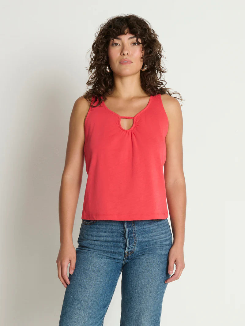 Audrey Keyhole Tank