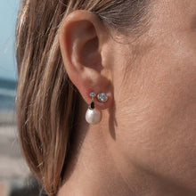 Load image into Gallery viewer, Anais Earrings
