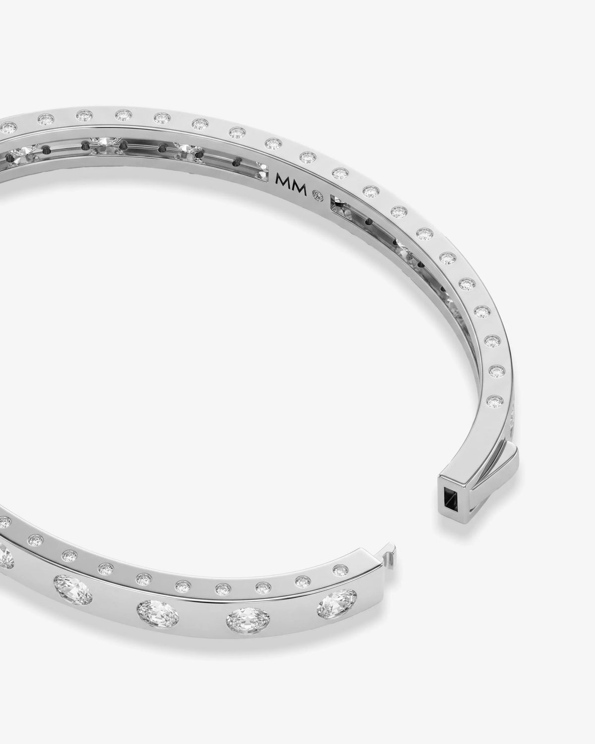 Ashley Cuff 6mm