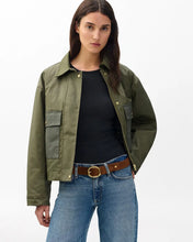 Load image into Gallery viewer, Audrey Suede Belt

