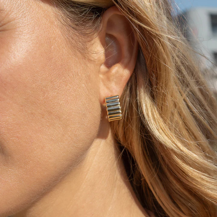 Cierra Hoop Earrings