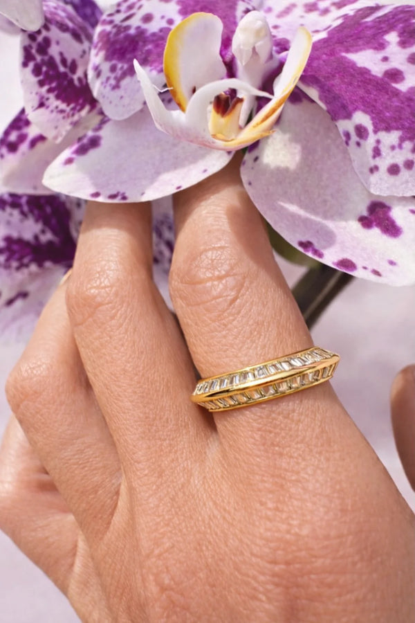 Razor Edge Ring