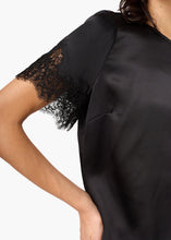 Load image into Gallery viewer, Marguerite Silk Top
