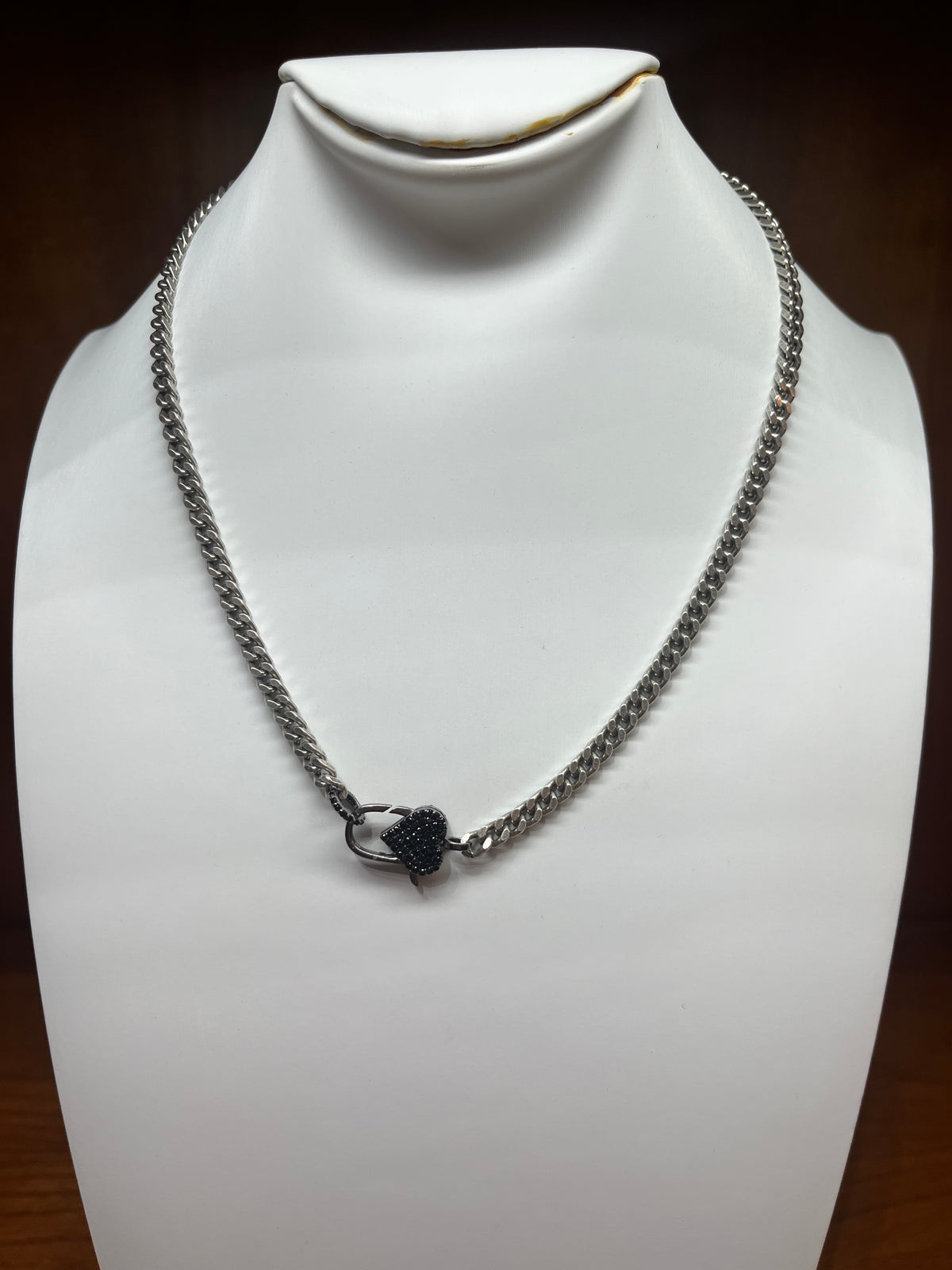 Rhowon Necklace