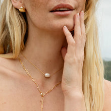 Load image into Gallery viewer, Isla Pearl Necklace
