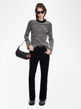 Load image into Gallery viewer, Spiky Sweater
