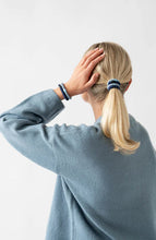 Load image into Gallery viewer, Grab and Go Pony Tube
