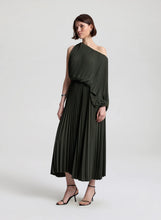Load image into Gallery viewer, Mara Pleated Midi Dress
