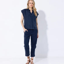 Load image into Gallery viewer, Go On The Go Pant
