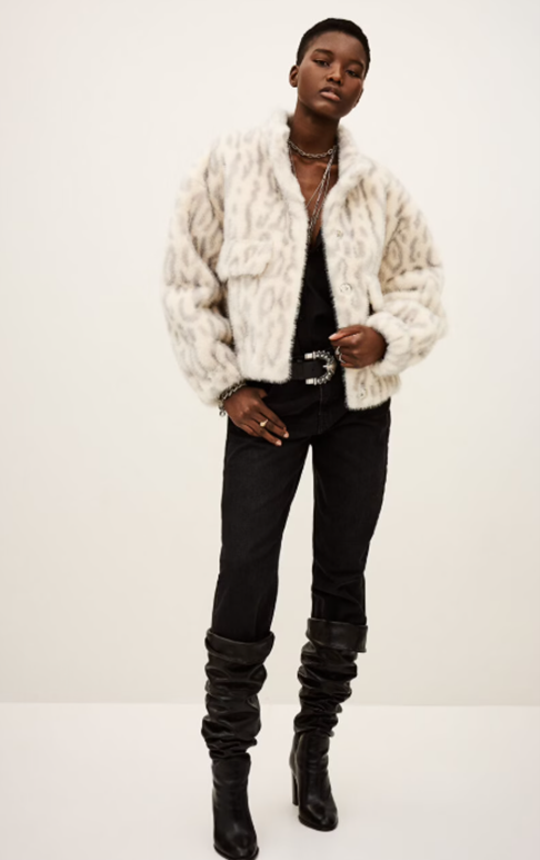Saros Coat