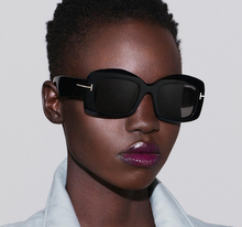 Load image into Gallery viewer, Venetia Sunglasses
