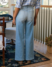 Load image into Gallery viewer, East Galway Long Gaucho
