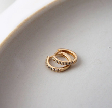 Load image into Gallery viewer, Plain Huggies
