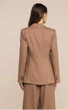 Load image into Gallery viewer, Chamberlain Blazer
