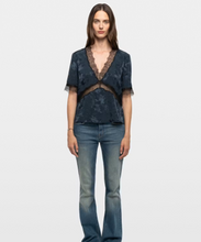 Load image into Gallery viewer, Tedoxa Silk Top
