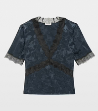 Load image into Gallery viewer, Tedoxa Silk Top
