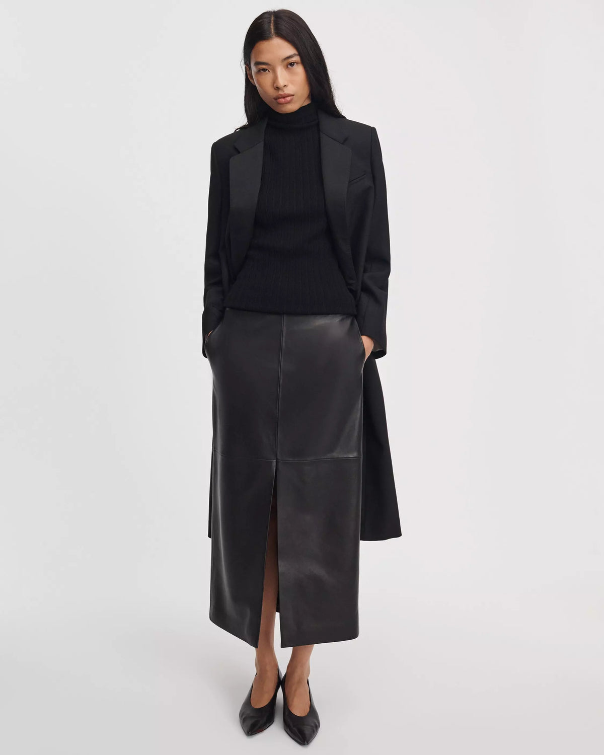 Rhodes Sleeveless Turtleneck