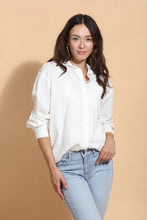 Load image into Gallery viewer, Cotton Shirt with 3-D Applique Back
