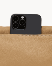 Load image into Gallery viewer, Beverly Medium Bag
