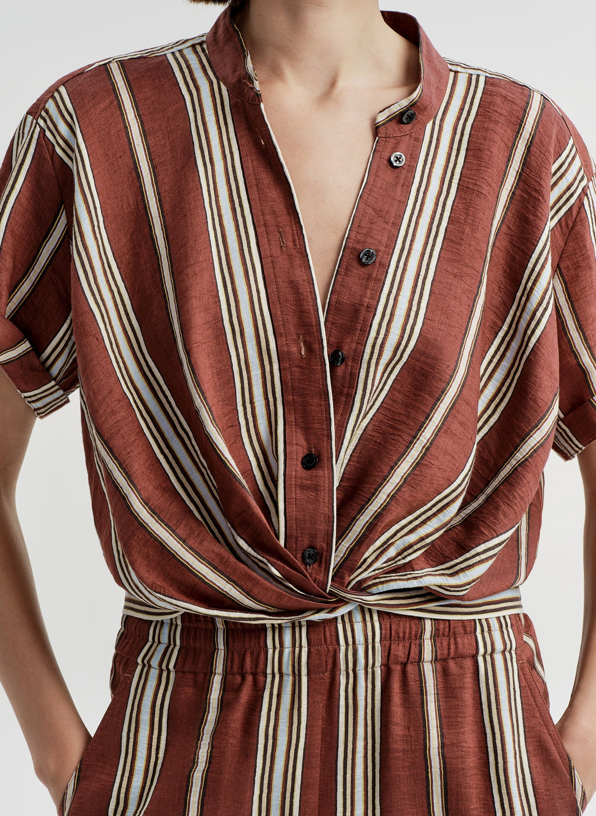 Leonore Short Sleeve Striped Linen Shirt