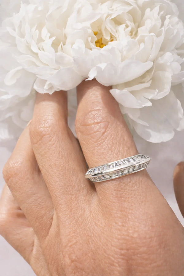 Razor Edge Ring