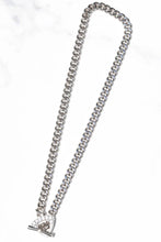 Load image into Gallery viewer, Triomphe Necklace
