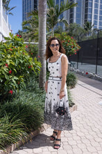 Load image into Gallery viewer, Farrah Skirt
