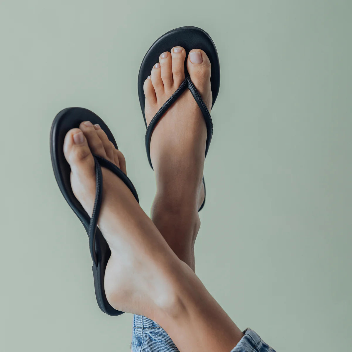Vivie Stitch Strap Sandal
