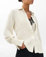 Load image into Gallery viewer, Venus Popover Blouse
