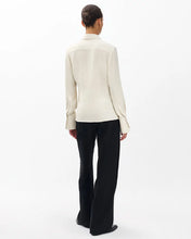 Load image into Gallery viewer, Venus Popover Blouse
