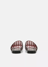 Load image into Gallery viewer, Barcelona Jelly Sandals
