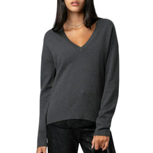 Load image into Gallery viewer, Vivi Patch Long Sleeve
