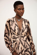 Load image into Gallery viewer, Amor Dress

