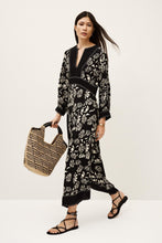 Load image into Gallery viewer, Aude Dress
