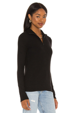 Load image into Gallery viewer, Ribbed Half Zip Turtleneck
