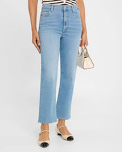 Load image into Gallery viewer, LE Sleek Straight
