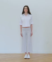 Load and play video in Gallery viewer, Alex Linen Pant
