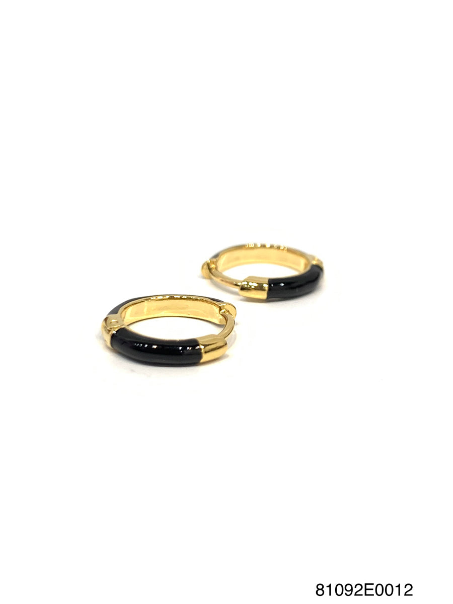 Zoe enamel plain huggie