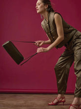 Load image into Gallery viewer, Satin Quilted Vest

