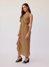 Load image into Gallery viewer, Sleeveless Belted Maxi Dress
