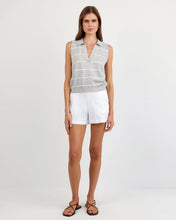 Load image into Gallery viewer, Sleeveless Placket Pullover
