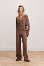 Load image into Gallery viewer, Olly Regular Pants
