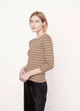 Load image into Gallery viewer, Striped 3/4 Sleeve Crew
